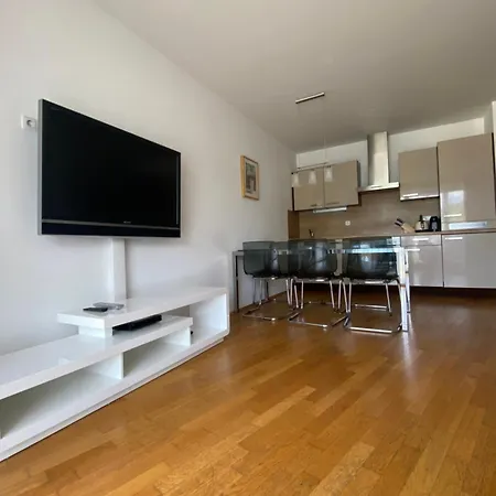 Adler By Jara Apartment